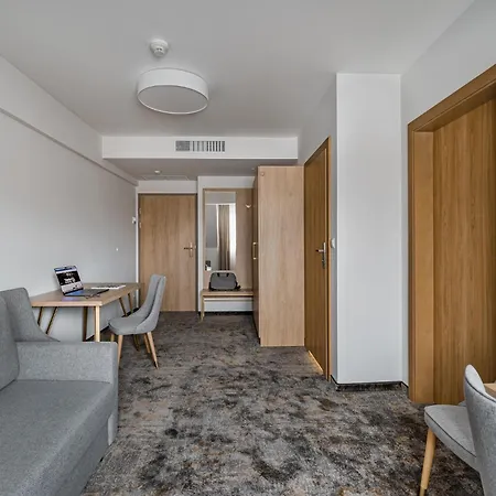 Hotel Złoty Kłos *